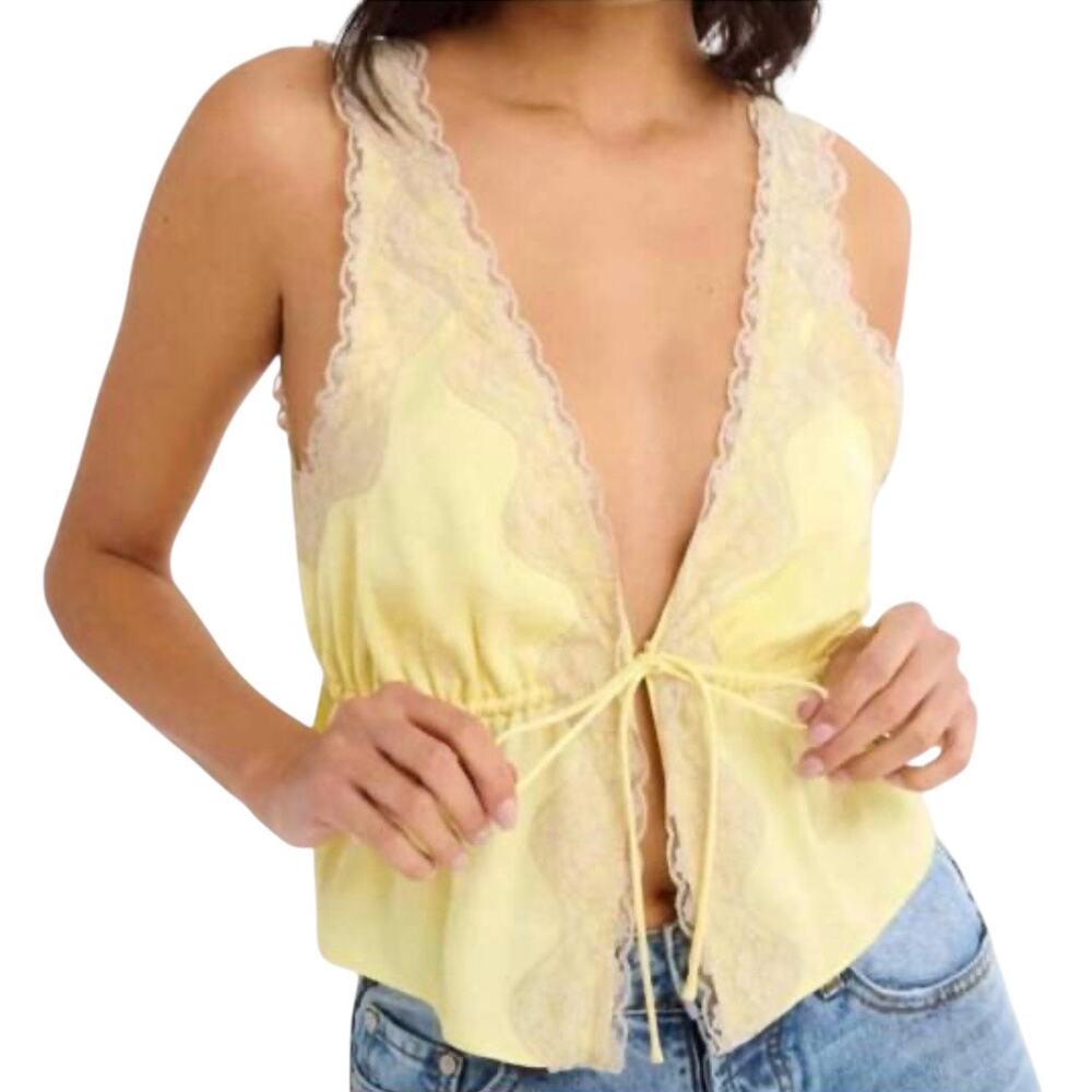 Rumored Lady Lace Tank Top Jacquard Buttercream Yellow Size Large NWT